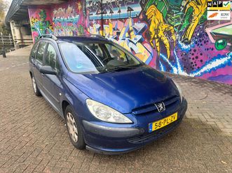 peugeot 307 break 1.6-16v xr airco elektrische ramen alle boeken aanwezi