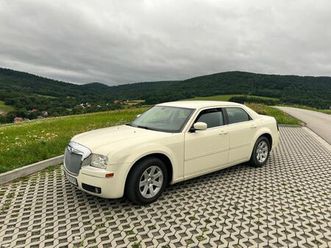 chrysler 300c ponad 10 lat jeden wlasciciel jaslo • olx.pl