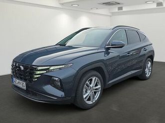 hyundai tucson trend 4wd 48v pano assist.-paket dct krel