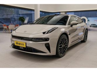 ZEEKR 001 zeekr-001-2025-you-version-100kwh-4wd-auto-punkt-elektryczny-789km