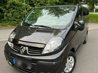 renault trafic passenger 9sitze,sitzhz,klimaauto,navi