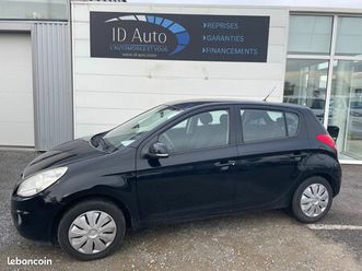 hyundai hyundai i20 1.4l crdi 75ch 1 an de garantie