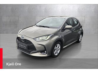 2023 toyota yaris 1,5 hybrid active tech