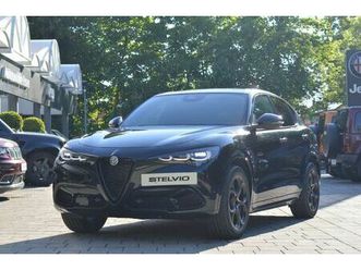 alfa romeo stelvio intensa q4 2.0 280ps/ voll/pano