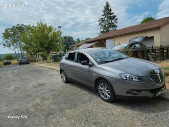 lancia delta multijet