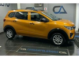 2023 renault triber 1.0 expression