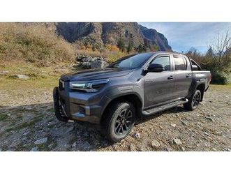 vendo toyota hilux 2.8d-4d invincible double cab 4x4 a canton tessin - tutti.ch