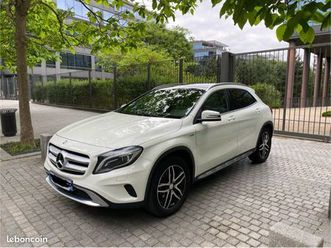 mercedes gla 200d activity edition