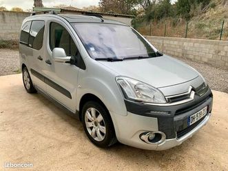 berlingo xtr multispace 1.6l hdi 92cv toit panoramique excellent état 2 portes coulissantes 5 places modulables aucun frais a prévoir