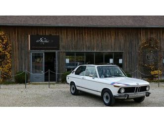 1972 bmw 2000 beige manuel, 4 vitesses conduite à gauche...