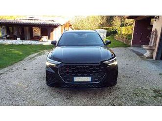 q3 rs 2.5 quattro s-tronic