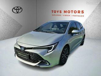 toyota corolla touring sports hybride 1.8l 140h design