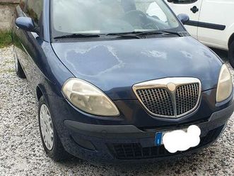 lancia y. anno 2005. 73000km