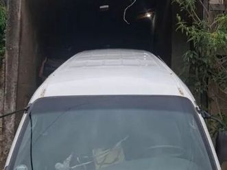 kia motors besta furgão grand 3.0 diesel 2001