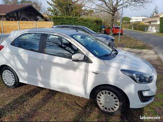 ford ka+ 70cv 1.2 essential 5portes