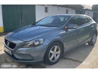 volvo v40 2.0 d2 kinetic