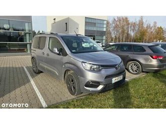 toyota proace city verso 1.5 d-4d family