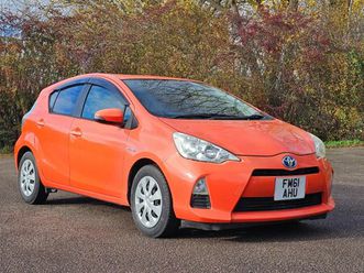 (61) - nhp10 1.5 hybrid automatic ev/eco mode reverse camera 5-door