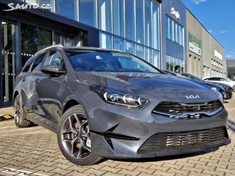 kia cee´d 1,5 t-gdi top + premium