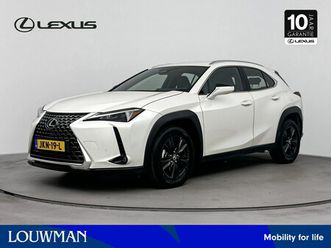 lexus ux - 300h urban line | parkeersensoren | adaptive cruise | carplay |