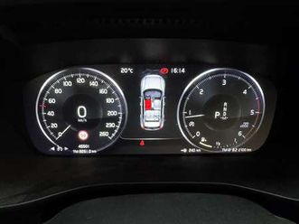 xc40 2.0 d4 momentum awd geartronic