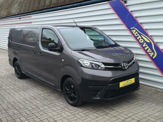 toyota proace 2,0d-4d l2, active,tažné,navi