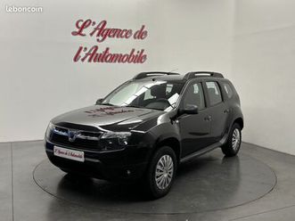duster 1.5 dci 105 ch 4x4 4wd lauréate/ attelage / climatisation / bluetooth /