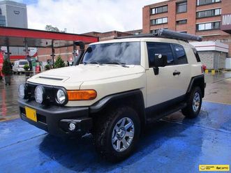 toyota fj cruiser 4.0 v6 final edition 4x4