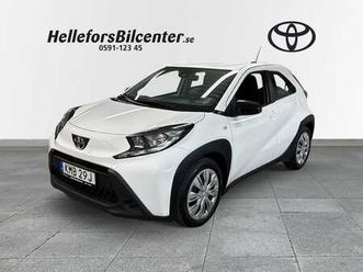 aygo x play 72hk vinterhjul car play