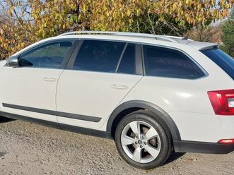 škoda octavia combi scout 2.0 tdi. 110kw
