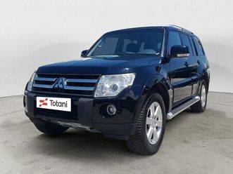 mitsubishi pajero 3.2 16v di-d 5p. aut. intense del 2007 usata a l'aquila