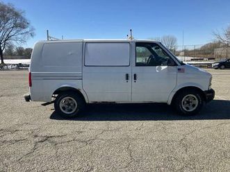 2002 chevy astro cargo van.