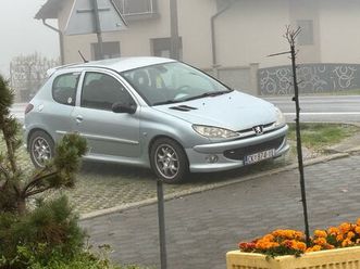 peugeot 206 s16 2,0 16v, 2001 god.