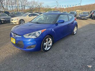 2013 hyundai veloster base