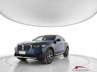 bmw x4 xdrive20d mhev 48v auto del 2022 usata a viterbo