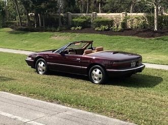1990 buick reatta convertible