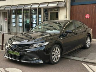 toyota camry hybride 218 ch 2wd dynamic sieges chauffants av camera de recul