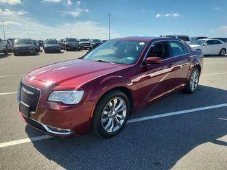 used 2018 chrysler 300 touring