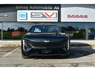 lyriq sport 102 kwh awd