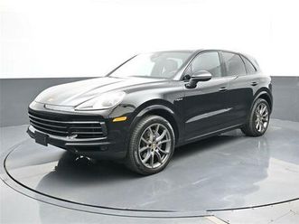 certified 2023 porsche cayenne cayenne e-hybrid platinum edition