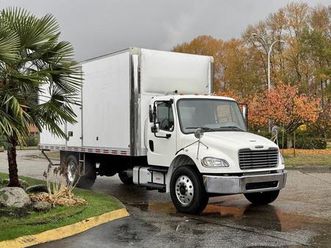 used 2017 freightliner m2106 cummins 20-foot cube van with side door
