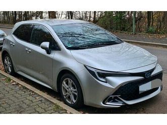 toyota corolla 1.8 hybrid