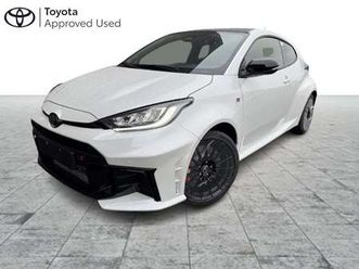 gr yaris 1.6 turbo mt