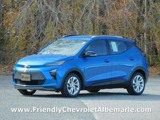 2022 chevrolet bolt euv lt