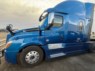 freightliner cascadia