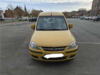 combo tour 1.4i xep enjoy (hayon/achterklep)