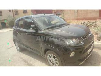 voiture mahindra en bon état