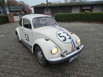 volkswagen käfer 1968 im 'herbie' optik.