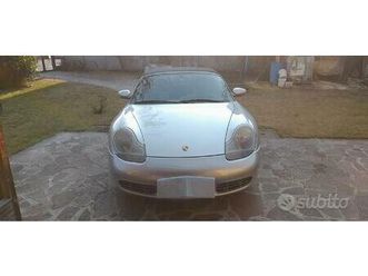 porsch boxter grigio .