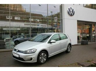 volkswagen golf vii lim. e-golf 32 kwh akku inkl. navi,led,